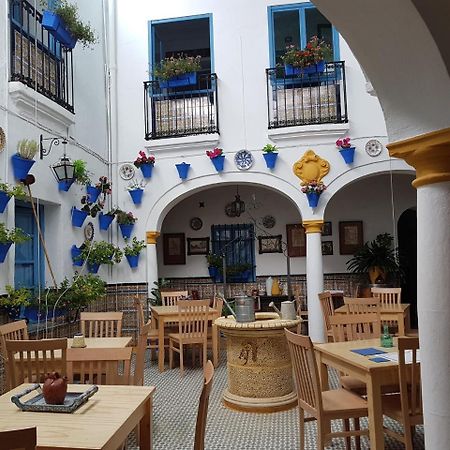 Seneca Hostel Kordoba Bagian luar foto