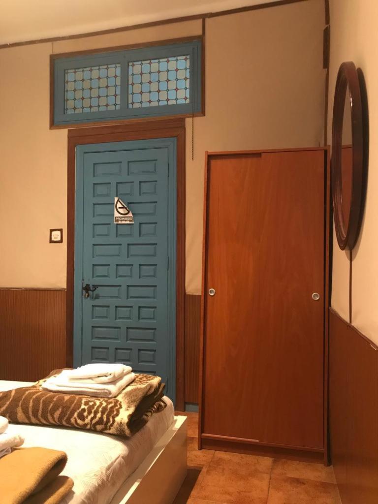 Seneca Hostel Kordoba Bagian luar foto