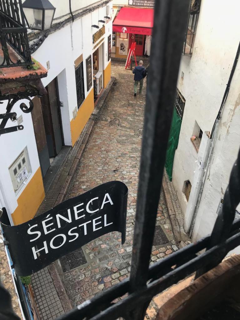 Seneca Hostel Kordoba Bagian luar foto