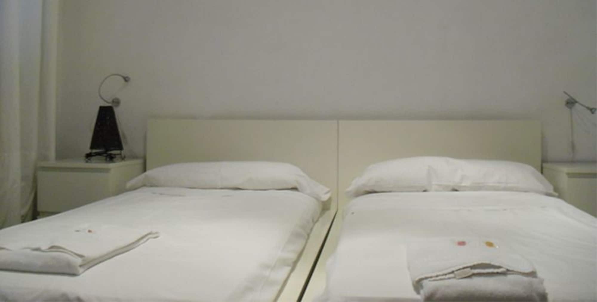 Seneca Hostel Kordoba Bagian luar foto