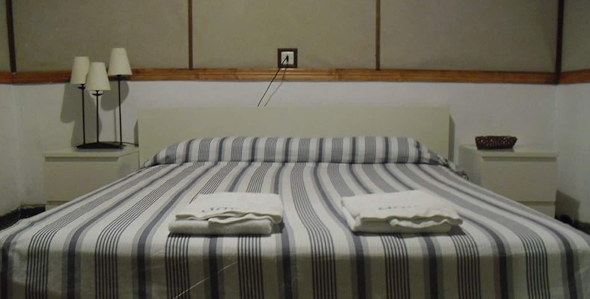 Seneca Hostel Kordoba Bagian luar foto